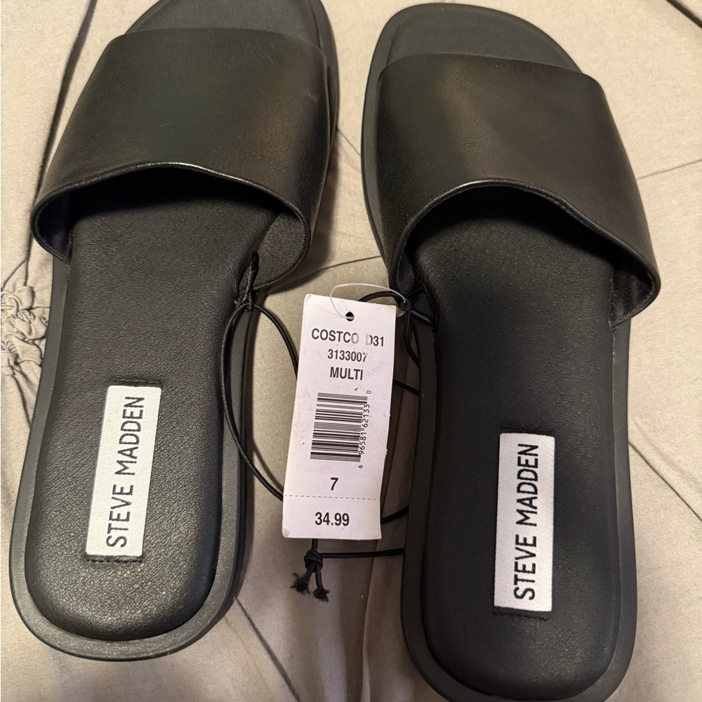 Steve Madden black Slide Sandals